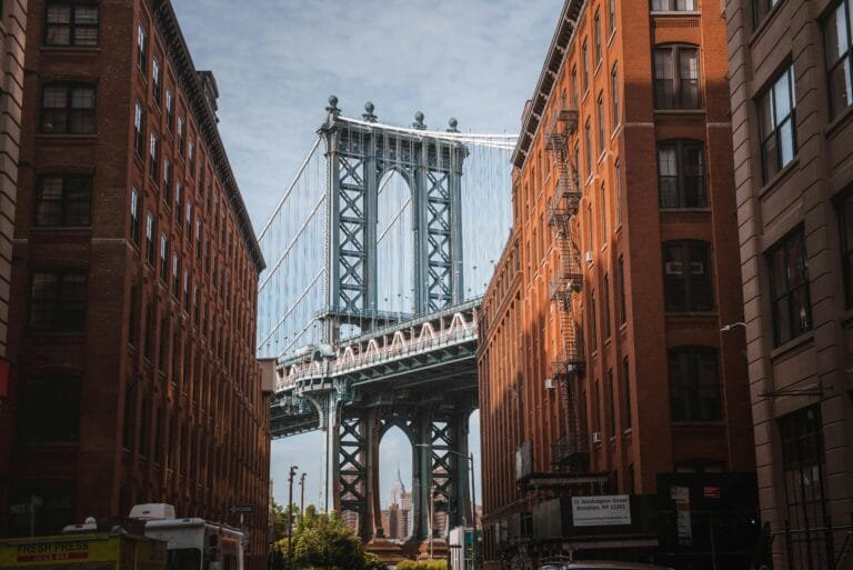 brooklyn bridge - showcasing ES Firmino Asbestos Inspection Inc. Brooklyn Service Area